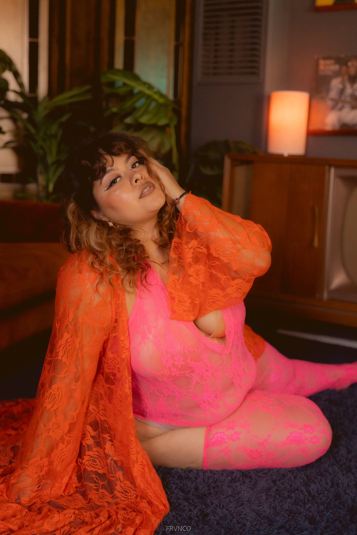 Señora Era Orange Lace Robe